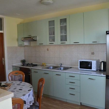 Beach Apartment Sweet Dora Сплит Экстерьер фото