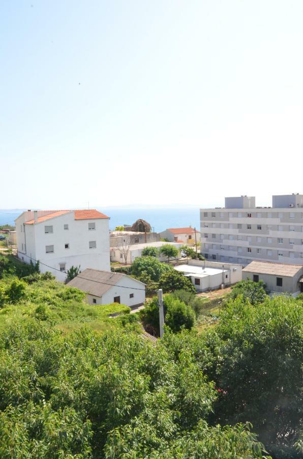 Beach Apartment Sweet Dora Сплит Экстерьер фото